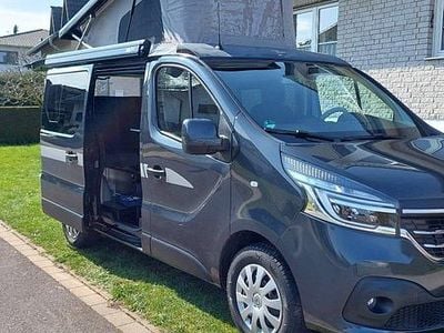Usado Renault Trafic Basis 142 HP (104 kW) 2023 Preto Monovolume