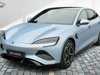 Ny BYD Seal Design 230 kW (313 HK) 2025 Blå Sedan