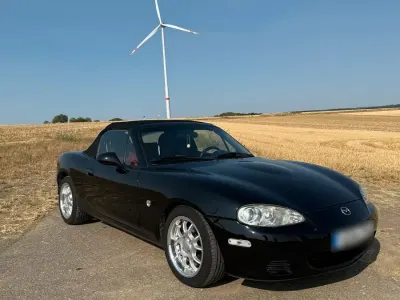Gebraucht Mazda MX5 110 PS (80 kW) 2001 Schwarz Cabrio