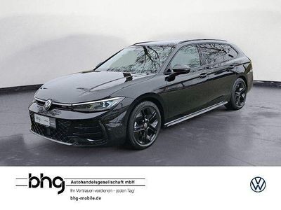 Schwarz Gebraucht 2025 VW Passat R-line Kombi | 40.960 € (Etwas zu teuer)