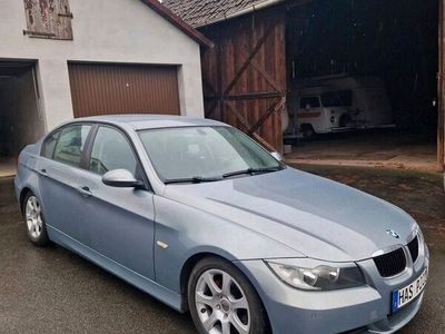 gebraucht BMW 320 i E 90