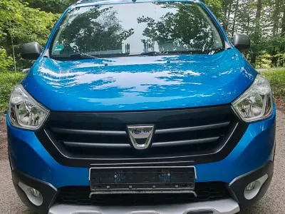 Brugt Dacia Lodgy Stepway 116 HK (85 kW) 2015 Blå MPV