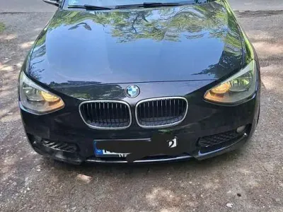 Gebraucht BMW 114 102 PS (75 kW) 2013 Schwarz Kleinwagen