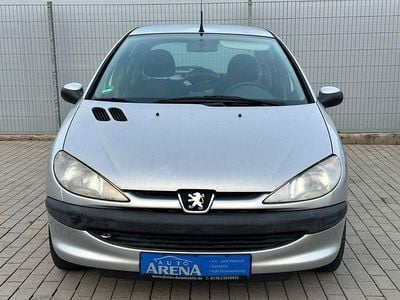 Gebraucht Peugeot 206 60 PS (44 kW) 2003 Silber Limousine