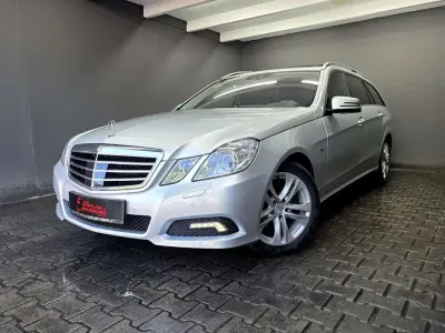 Gebraucht Mercedes E250 204 PS (150 kW) 2010 Silber Kombi