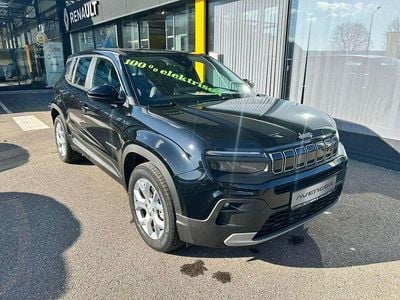 Neu Jeep Avenger EV Altitude 114 kW (156 PS) 2025 Schwarz SUV