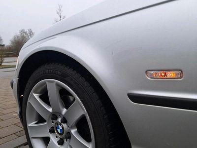 Gebraucht BMW 316 127 PS (93 kW) 2001 Silber Limousine