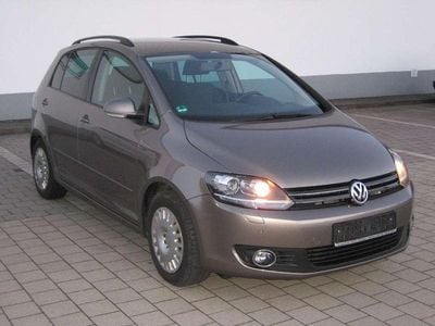 Gebraucht VW Golf Plus Cross Comfortline 122 PS (89 kW) 2009 Kaschmirbraun metallic Van / Kleinbus