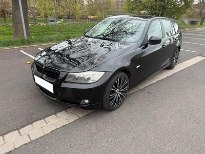 Gebraucht BMW 318 143 PS (105 kW) 2009 Schwarz Kombi