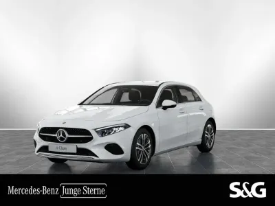 Gebraucht Mercedes A180 Progressive 136 PS (100 kW) 2025 Unilack polarweiß Limousine
