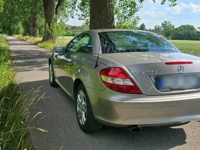Gebraucht Mercedes SLK200 165 PS (121 kW) 2005 Silber Cabrio