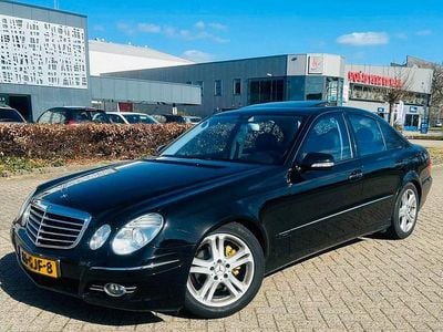 Gebraucht Mercedes E280 Avantgarde 260 PS (191 kW) 2006 Schwarz Limousine