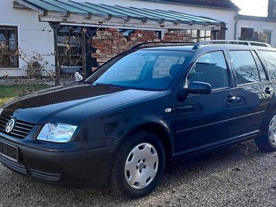 Gebraucht VW Bora 101 PS (74 kW) 2002 Schwarz Kombi