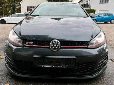 Gebraucht VW Golf VII GTI 230 PS (169 kW) 2014 Grau Limousine