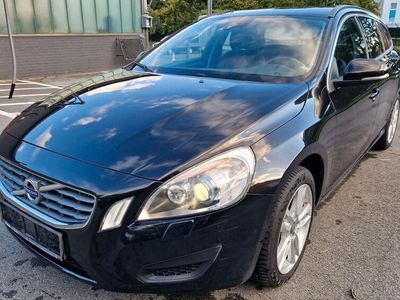 gebraucht Volvo V60 D5 Summum*Automatik*Navi*XENON*