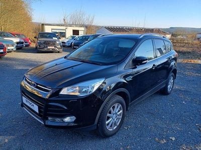 Gebraucht Ford Kuga Titanium 150 PS (110 kW) 2015 Schwarz SUV