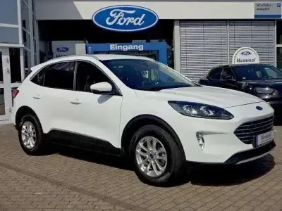 Gebraucht Ford Kuga Titanium 132 PS (97 kW) 2022 Andere SUV