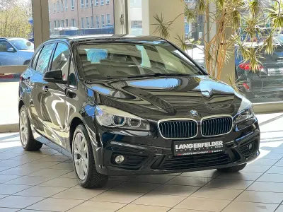 Gebraucht BMW 225 Active Tourer Advantage 224 PS (164 kW) 2017 Schwarz ii Van / Kleinbus