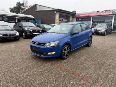 Blau Gebraucht 2013 VW Polo Life Limousine | 7.990 € (Fairer Preis)