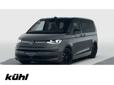 Gebraucht VW T7 Edition 150 PS (110 kW) 2025 Pure grey/deep black perleffek Van