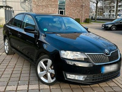 gebraucht Skoda Rapid 1.6 TDI Elegance Limousine