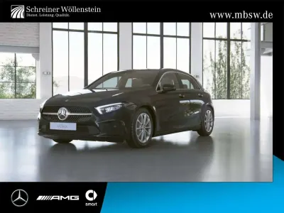 Gebraucht Mercedes A250 Progressive 224 PS (164 kW) 2019 Metalliclack kosmosschwarz Limousine