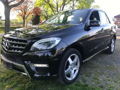 Gebraucht Mercedes ML400 AMG line 333 PS (244 kW) 2015 Schwarz SUV