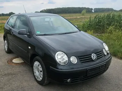 Gebraucht VW Polo 64 PS (47 kW) 2002 Schwarz Kleinwagen