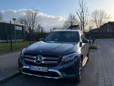 Gebraucht Mercedes GLC250 Exclusive 204 PS (150 kW) 2016 Grau SUV