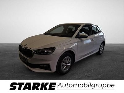 Gebraucht Skoda Fabia Selection 95 PS (69 kW) 2025 Moonweiß perleffekt Kleinwagen