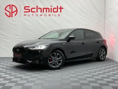 Second-hand Ford Focus ST-Line 125 CP (91 kW) 2023 Negru Berlinǎ