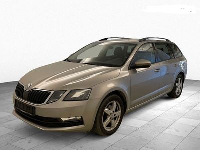 gebraucht Skoda Octavia Combi Ambition 2.0 TDI DSG AHK Navi