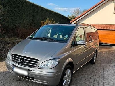 Gebraucht Mercedes Viano 150 PS (110 kW) 2009 Grau Van / Kleinbus