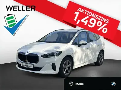 Gebraucht BMW 225 Luxury Line 245 PS (180 kW) 2023 Weiß Van / Kleinbus