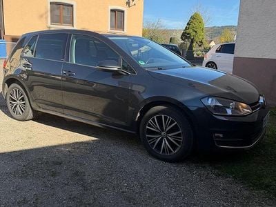 Second-hand VW Golf VII Allstar 125 CP (91 kW) 2016 Negru Berlinǎ