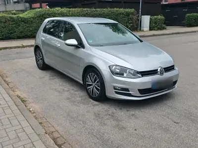 Gebraucht VW Golf VII 116 PS (85 kW) 2016 Silber Limousine