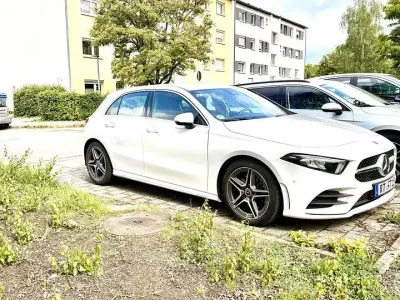 Używany Mercedes A220 190 KM (139 kW) 2020 Biały Hatchback