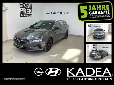 Gebraucht Opel Insignia 200 PS (147 kW) 2022 Mondstein grau/e:vulkan grau (metallic) Kombi