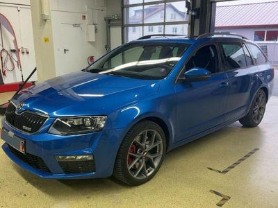 Gebraucht Skoda Octavia RS 184 PS (135 kW) 2015 Modra race/race blue Kombi