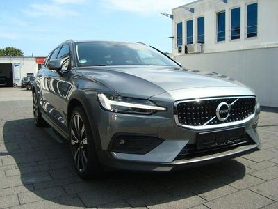 Volvo V60 CC