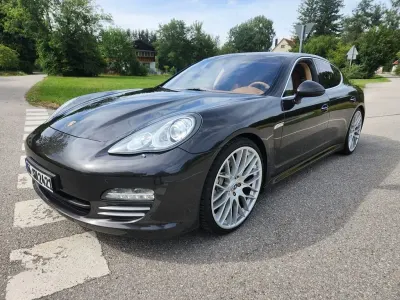Gebraucht Porsche Panamera 4S 400 PS (294 kW) 2010 Grau Kleinwagen