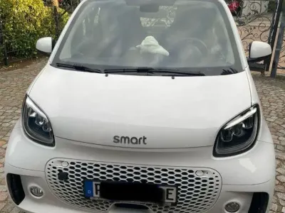Gebraucht Smart ForTwo Coupé Exclusive 60 kW (82 PS) 2021 Weiß Coupé