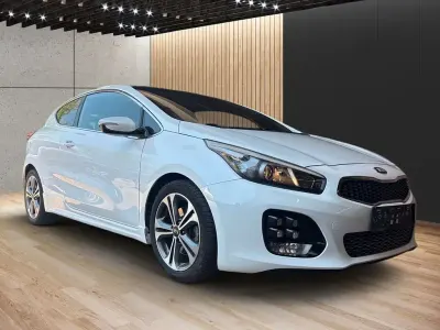 Gebraucht Kia Ceed GT-Line 120 PS (88 kW) 2018 Weiß Kleinwagen