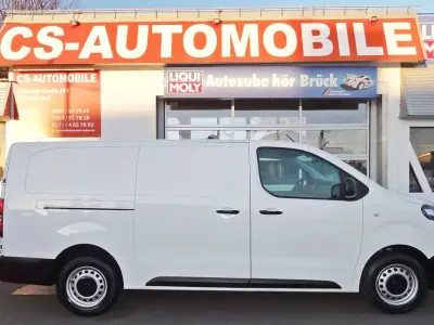 Gebraucht Opel Vivaro-e Combi 144 PS (105 kW) 2022 Weiß Van / Kleinbus