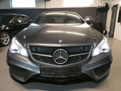 gebraucht Mercedes E200 Coupe AMG-Line*Pano*H&K*1.Hd-Neuzustand!