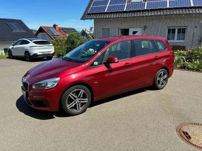 Gebraucht BMW 218 Gran Tourer Sport Line 150 PS (110 kW) 2015 Rot Van / Kleinbus
