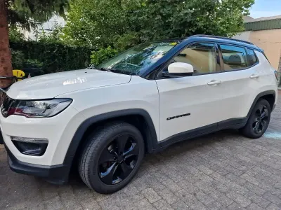 Gebraucht Jeep Compass 140 PS (102 kW) 2018 Weiß SUV