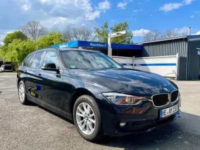 Gebraucht BMW 320 Sport Line 190 PS (139 kW) 2018 Schwarz Kombi