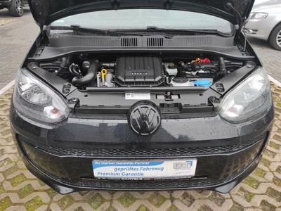 gebraucht VW up! up! streetPANORAMADACH/NAVI/SO&WI REIFEN