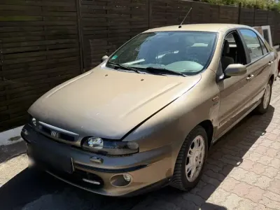Usata Fiat Marea 147 CV (108 kW) 1998 Andere farben Berlina